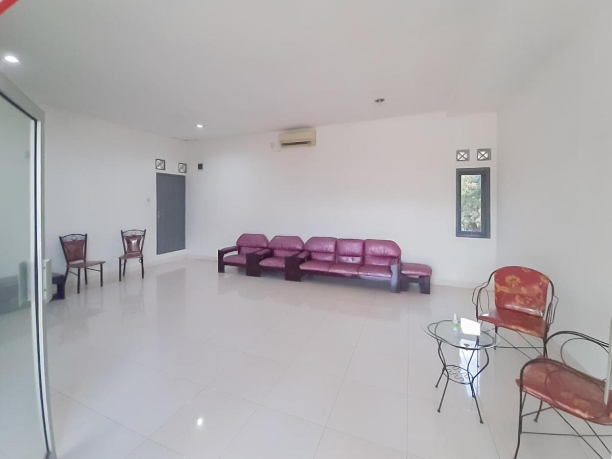 Wisma Asri Syariah Majalengka Redpartner Dawuhan Exterior foto